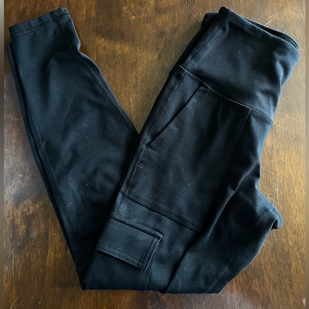 Old Navy Women's Black Cargo Leggings